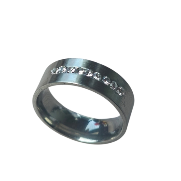 New Stainless Steel Men's Ring with Cubic Zirconia Accents Size 11 - Picture 4 of 5